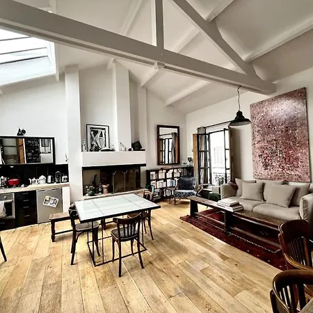 Daire Joli Loft Tres Lumineux 55m2 11em Paris