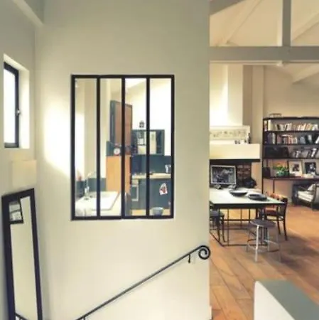 Joli Loft Tres Lumineux 55m2 11em * Paris